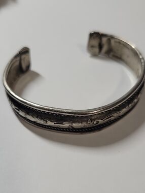 Engraved Silver-Tone Cuff Bracelet - Scroll Detail
